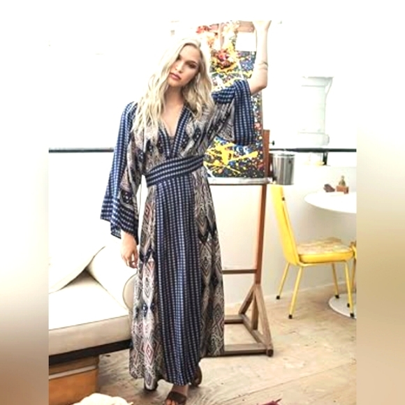 En Creme Dresses & Skirts - En Creme Boho Midi/Maxi dress Size S